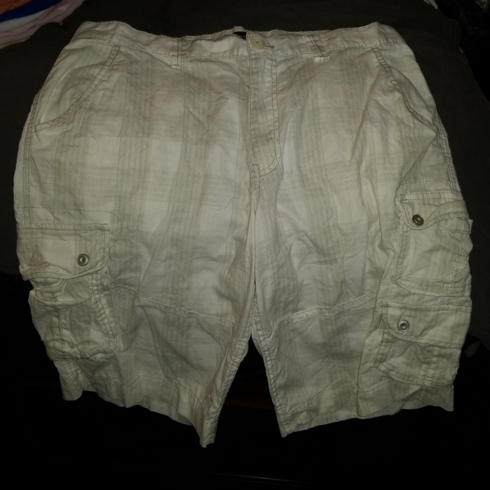 Inc linen cargo shorts